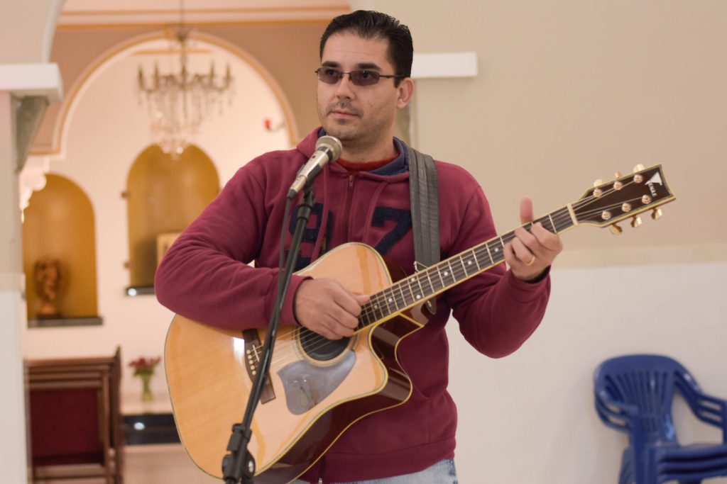Dedicação de servidores municipais pela música chama atenção do prefeito de Itararé (SP)