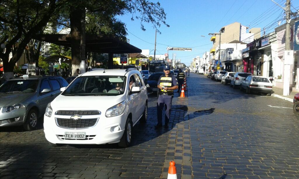Demutran e Guarda Civil Municipal promovem Semana Nacional do Trânsito 7f3d4c40-1aac-44b1-a1a1-4584d8350f2b
