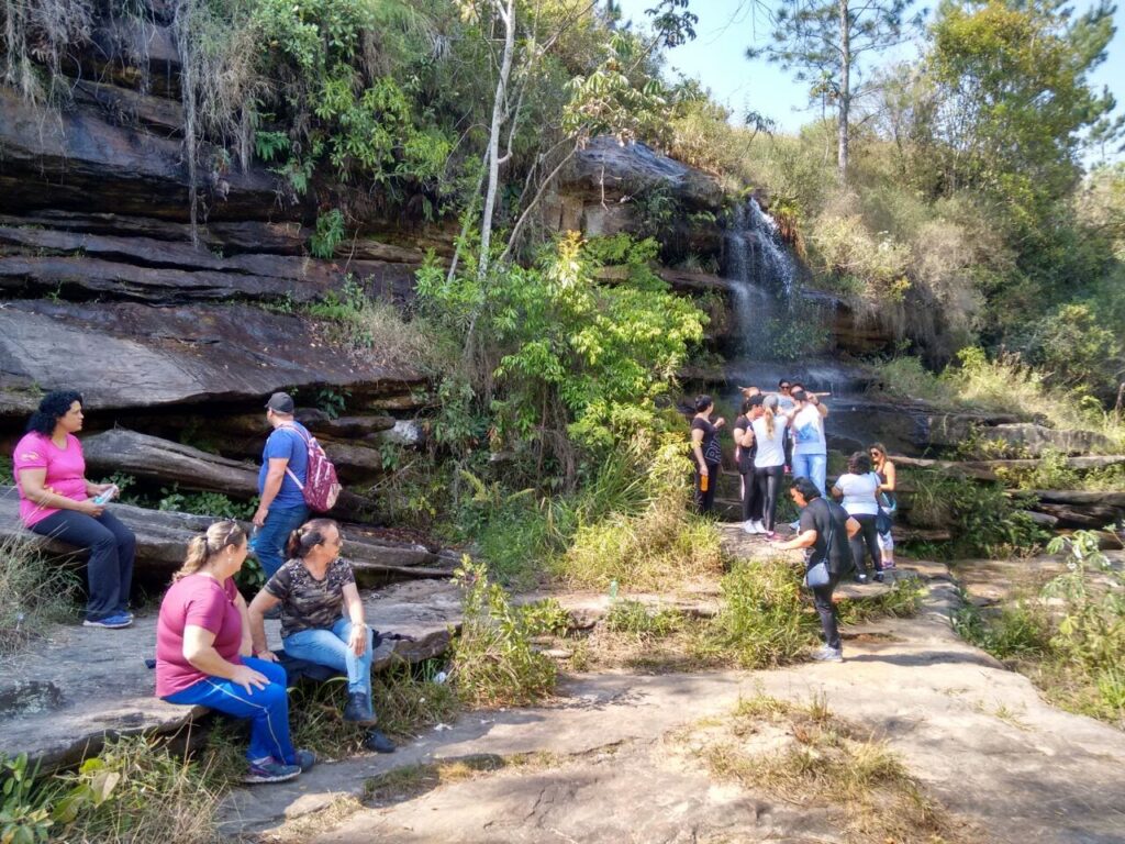 Diretores das escolas municipais de Itararé (SP) realizam Trilha Ecológica