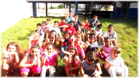 E.M Adriano Queiroz Pimentel é campeã nacional do Programa Educação Viária é Vital educa viaria vital