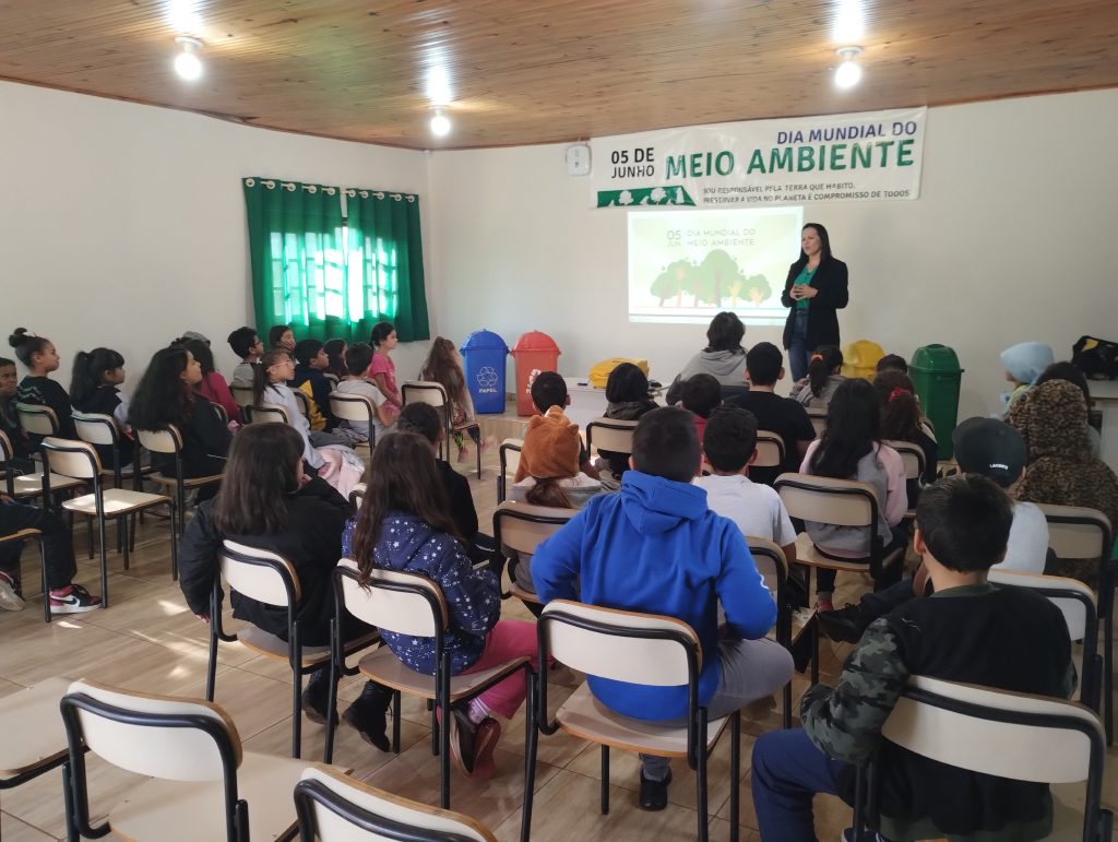 Educação de Itararé (SP) desenvolve calendário especial em comemoração à Semana do Meio Ambiente