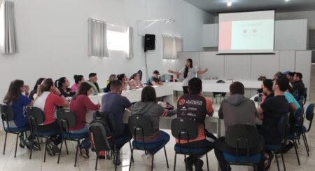 Educação de Itararé (SP) promove capacitação de Dança na Escola