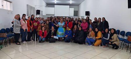 Educação de Itararé (SP) realiza Curso sobre Contação de Histórias