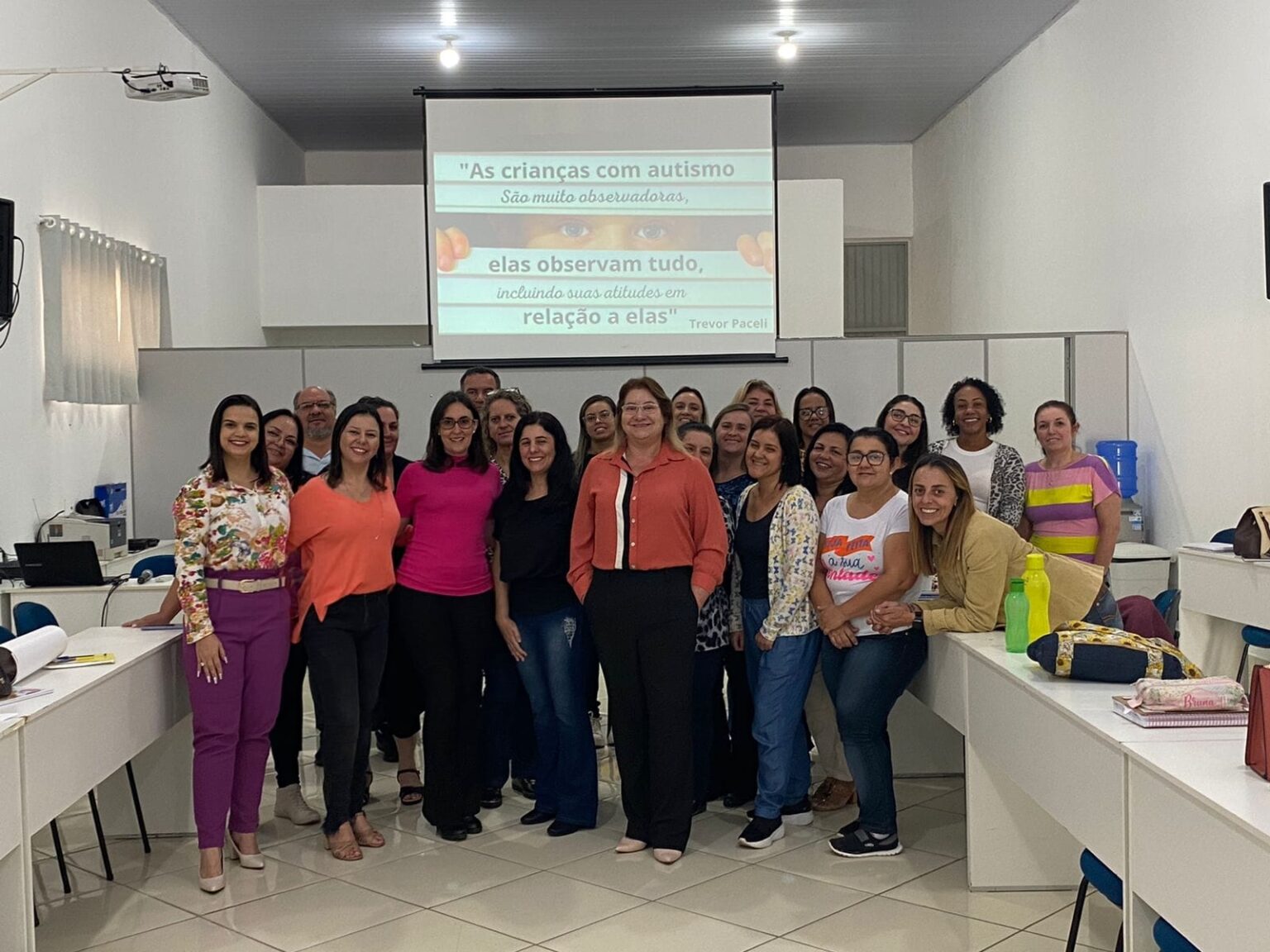 Educação de Itararé (SP) realiza orientação técnica sobre autismo