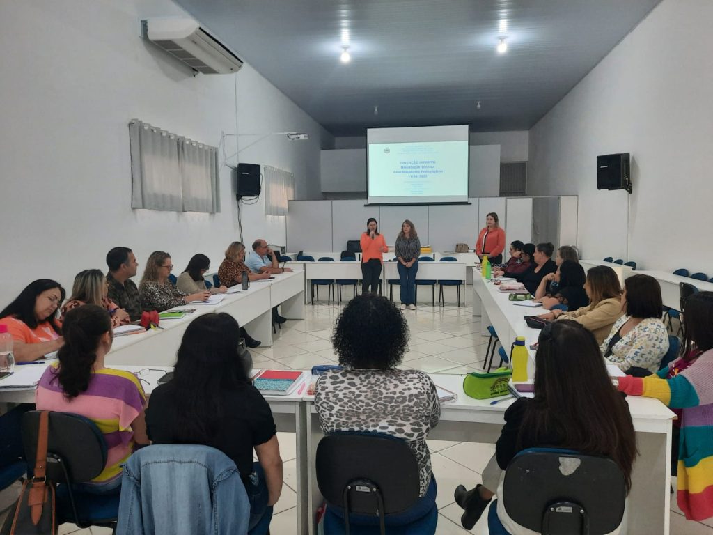 Educação de Itararé (SP) realiza orientação técnica sobre autismo