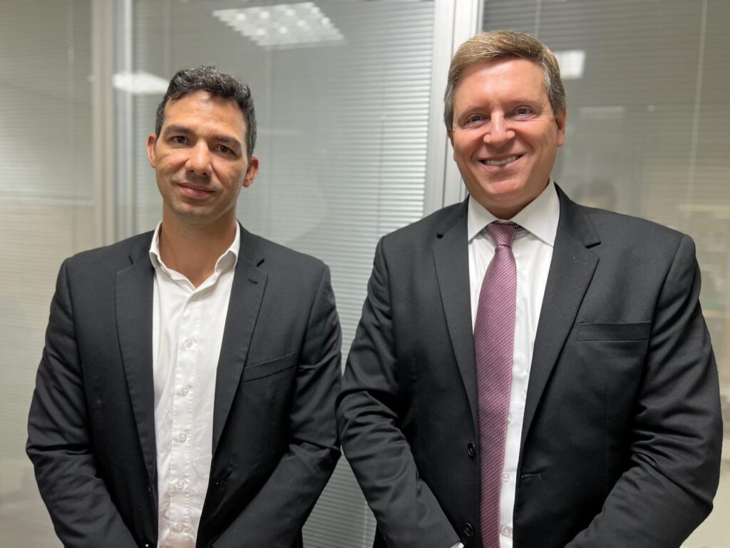 Em Brasília (DF), prefeito de Itararé (SP), Heliton do Valle, articula novas moradias populares no Ministério das Cidades