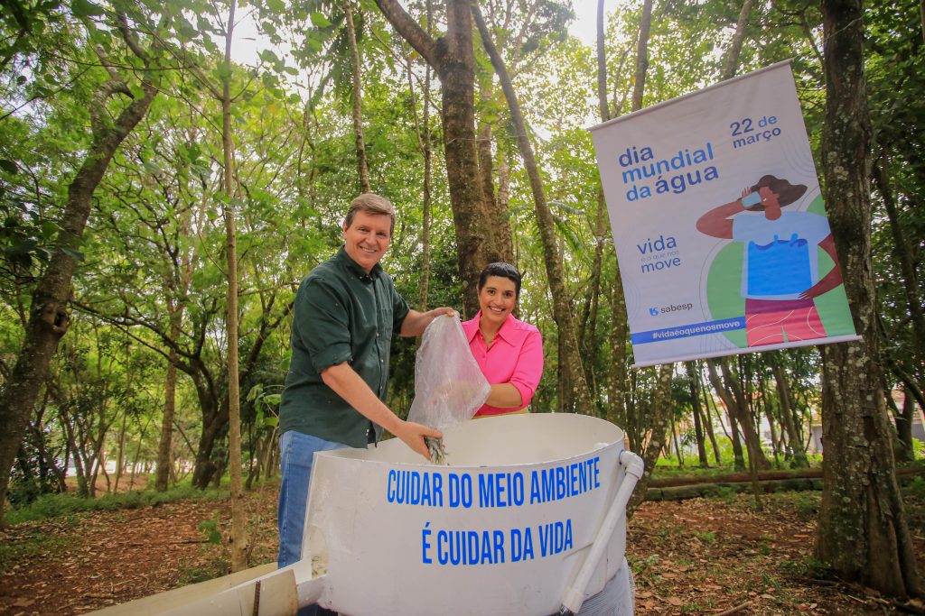 Em parceria com a Sabesp, prefeito de Itararé (SP) realiza a soltura de 10 mil peixes no Córrego da Prata