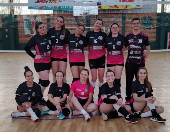 Equipes masculina e feminina de Itararé (SP) estão na final da Liga Panema de Vôlei