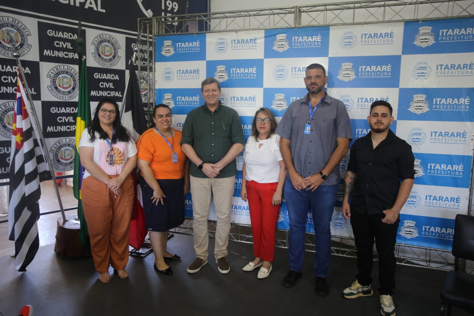 Fundo Social de Itararé (SP) realiza formatura do Curso de Barbeiro