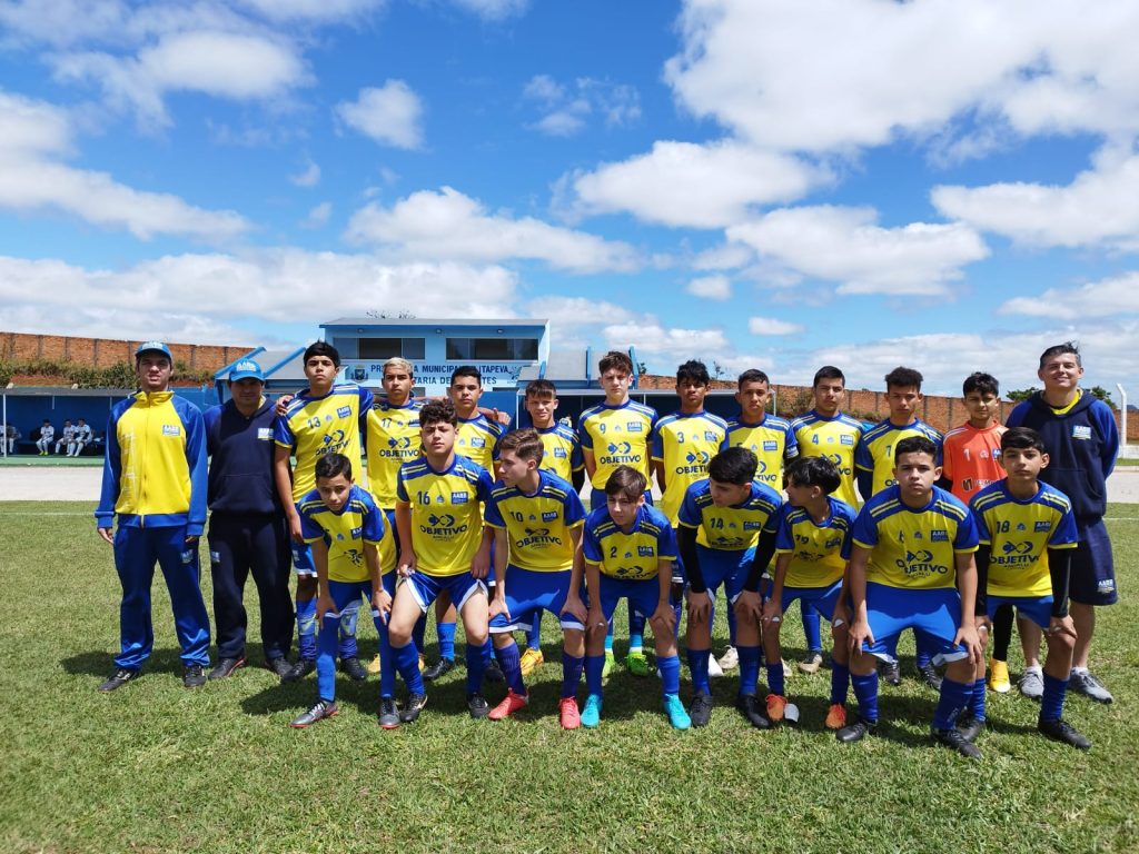 Futebol masculino de Itararé (SP) avança para a semifinal do Campeonato Estadual de Futebol