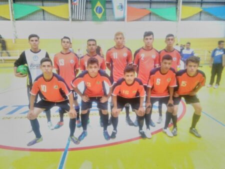 Futsal masculino de Itararé vai a final dos Jogos da Juventude O time conquistou a vaga após vencer o grupo de Taquarivaí por 04 a 01