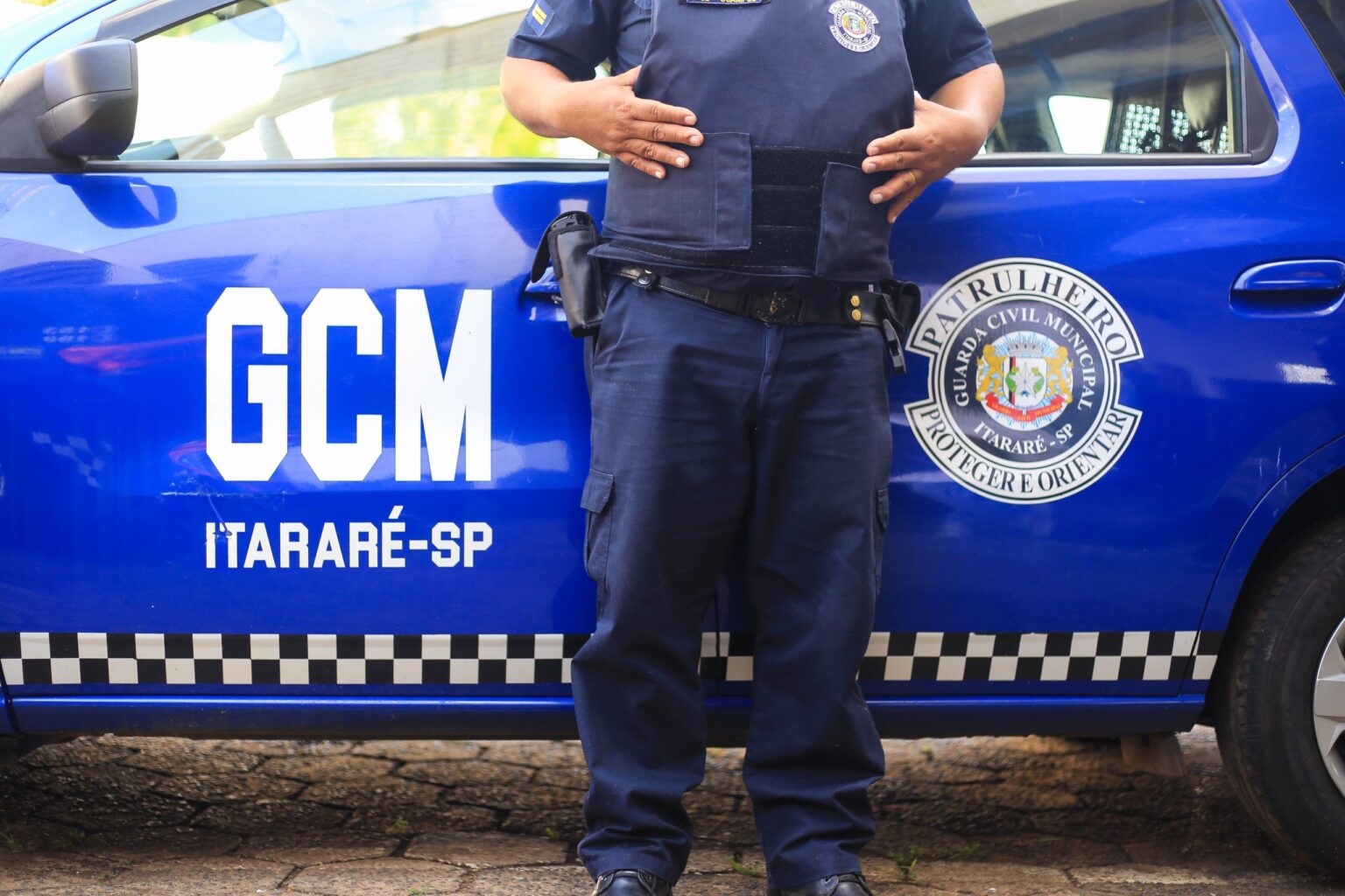 GCM de Itararé (SP) prende homem em flagrante por furto de celular GCM de Itararé (SP) prende homem em flagrante por furto de celular