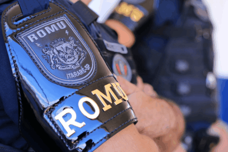 GCM prende homem em flagrante por descumprimento de medida protetiva em Itararé (SP) GCM prende homem em flagrante por descumprimento de medida protetiva em Itararé (SP)