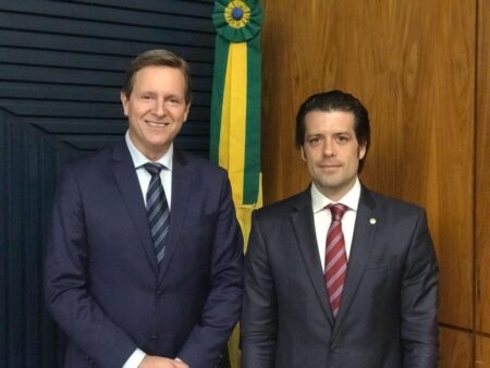 Heliton do Valle anuncia conquista de R$ 1,5 milhão para iniciar pavimentação da rua São Pedro em Itararé (SP)