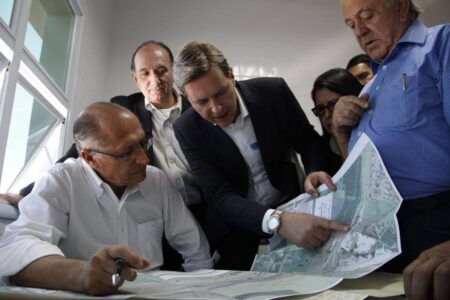 Segundo o prefeito, de imediato o governador marcou uma audiência no gabinete dele para aprofundar o assunto