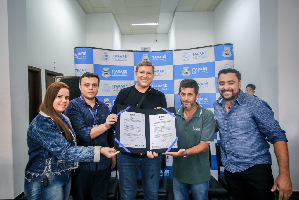 Inédito: Prefeitura de Itararé (SP) realiza lançamento da linha de ônibus para zona rural e anúncio oficial do programa “Tarifa Zero”