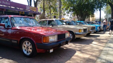 Itararé (SP) 125 anos: Encontro de carros antigos acontece neste domingo (12) no município Itararé (SP) 125 anos: Encontro de carros antigos acontece neste domingo (12) no município