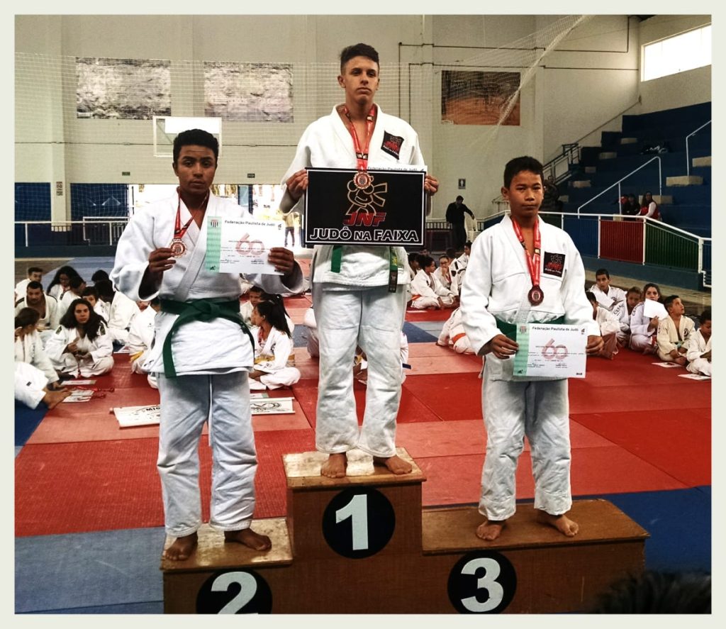 Itararé (SP) conquista três medalhas no Campeonato Paulista Aspirante de Judô