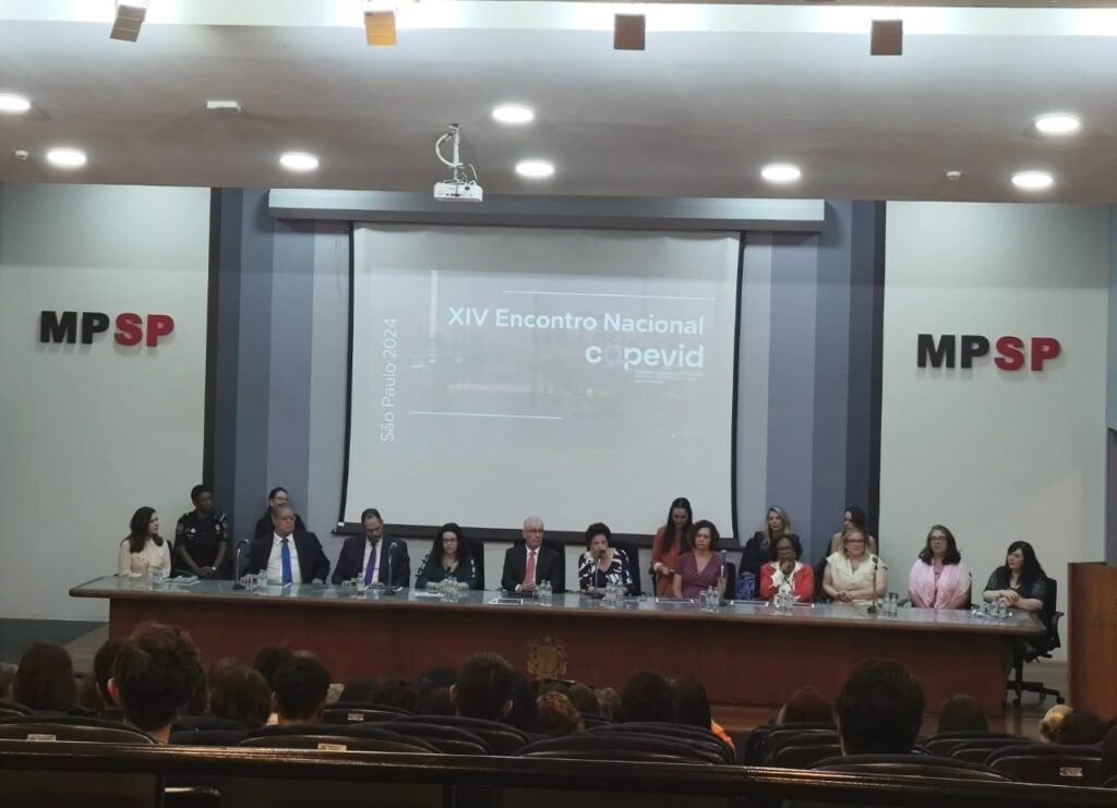 Itararé (SP) participa do XIV Encontro Nacional da Comissão Permanente de Violência Doméstica e Familiar contra a Mulher
