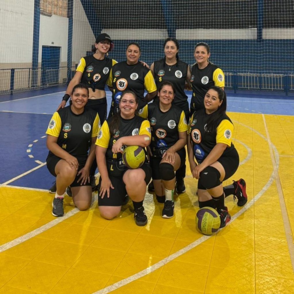 Itararé (SP) realiza 1º Torneio da Amizade de Vôlei Feminino com grande participação e integração entre as equipes