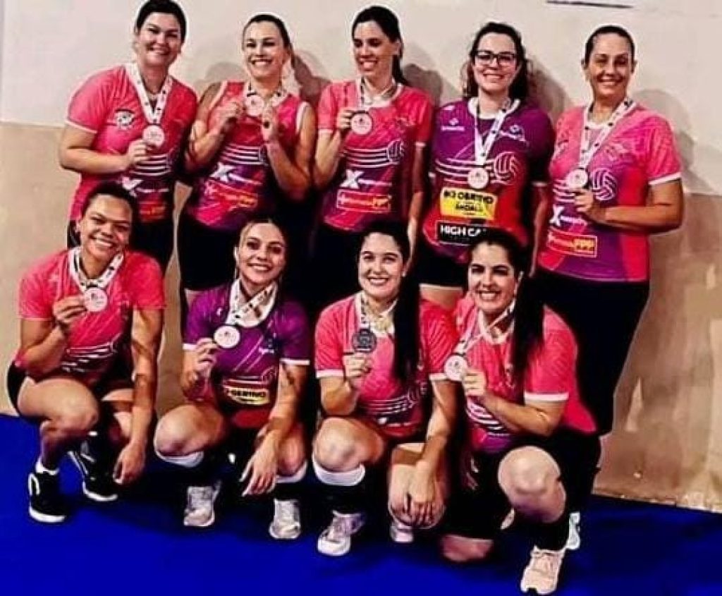 Itararé (SP) realiza 1º Torneio da Amizade de Vôlei Feminino com grande participação e integração entre as equipes