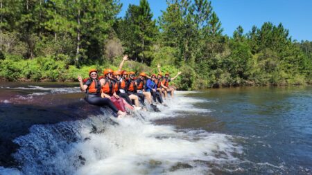 Itararé (SP) recebe nova atração de turismo de aventura com estreia do aquatrekking no Rio da Vaca Itararé (SP) recebe nova atração de turismo de aventura com estreia do aquatrekking no Rio da Vaca