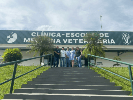 Itararé (SP) renova parceria com o curso de Medicina Veterinária da Fait