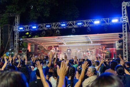 Itararé (SP) vive noite de louvor e emoção na Marcha para Jesus 2025