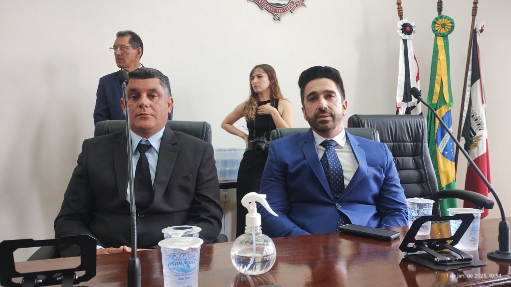 João Fadel toma posse como prefeito de Itararé e inicia nova gestão