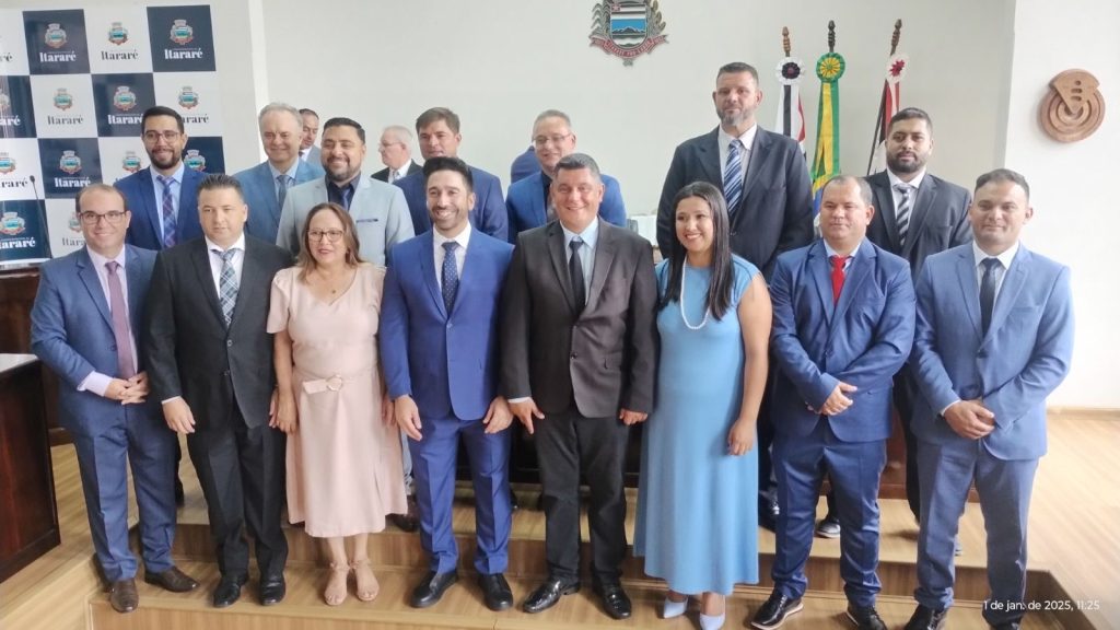 João Fadel toma posse como prefeito de Itararé e inicia nova gestão