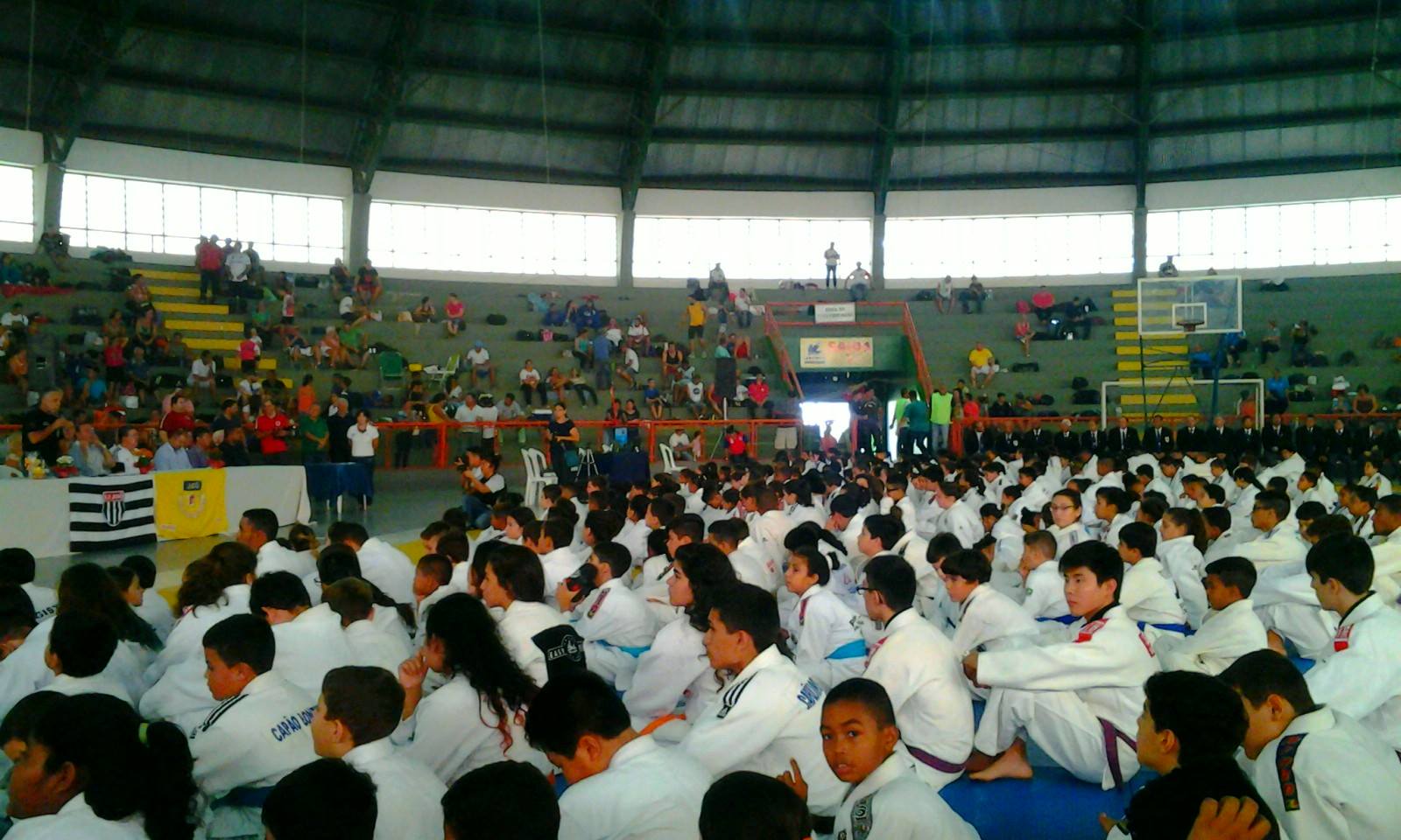 Judocas de Itararé conquistam 12 medalhas e garantem destaque em torneio regional em Tatuí