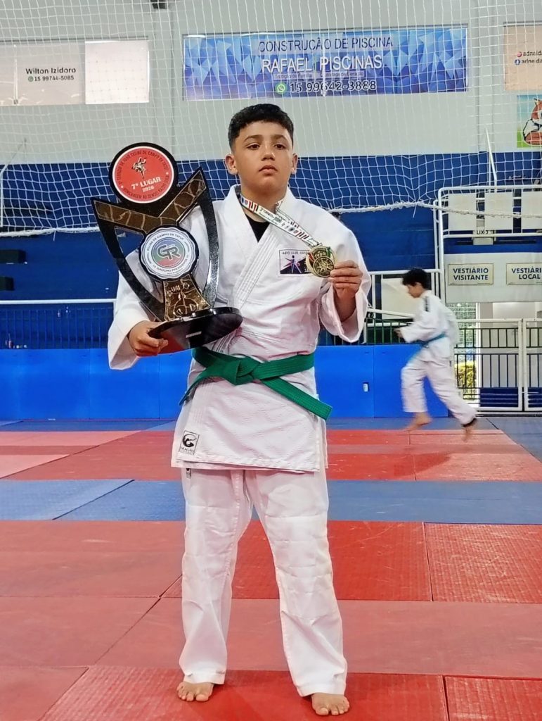 Judocas de Itararé conquistam 12 medalhas e garantem destaque em torneio regional em Tatuí