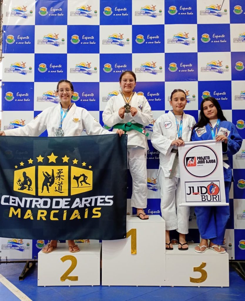 Judocas de Itararé (SP) conquistam cinco ouros no 2º Torneio de Judô em Paranapanema (SP)