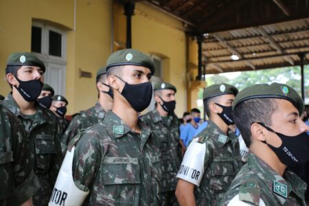 Junta Militar de Itararé (SP) divulga concurso de oficiais de Saúde e do Quadro Complementar de Oficiais do Exército Junta Militar de Itararé (SP) divulga concurso de oficiais de Saúde e do Quadro Complementar de Oficiais do Exército