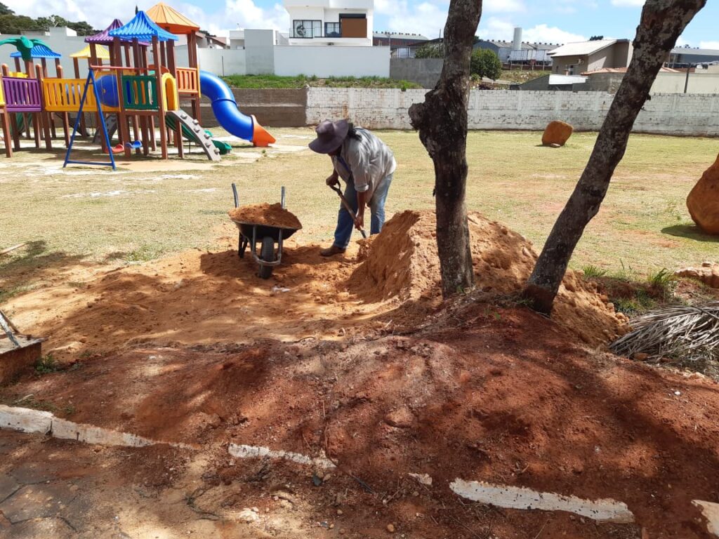 Obras de revitalização da Área de Lazer Miguel Jorge Fadel seguem a todo vapor em Itararé (SP)