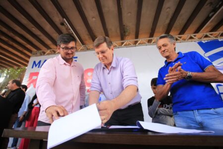 Prefeito de Itararé (SP) assina convênio para 30 novas moradias populares
