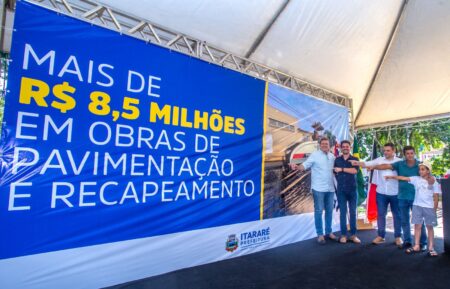 Prefeito de Itararé (SP) entrega mais de R$ 8,5 milhões em obras de pavimentação Prefeito de Itararé (SP) entrega mais de R$ 8,5 milhões em obras de pavimentação