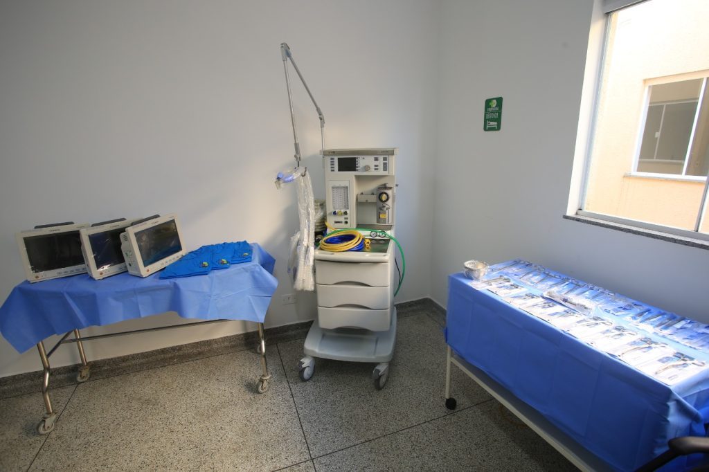 Prefeito de Itararé (SP), Heliton do Valle, entrega mais de R$600 mil em equipamentos à Santa Casa