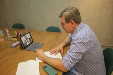 Prefeito de Itararé (SP), Heliton do Valle, participa de videoconferência com a Secretaria de Patrimônio da União (SPU)