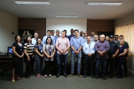 Prefeito de Itararé (SP), Heliton do Valle, recepciona secretário estadual de Parcerias em Investimentos, Rafael Benini