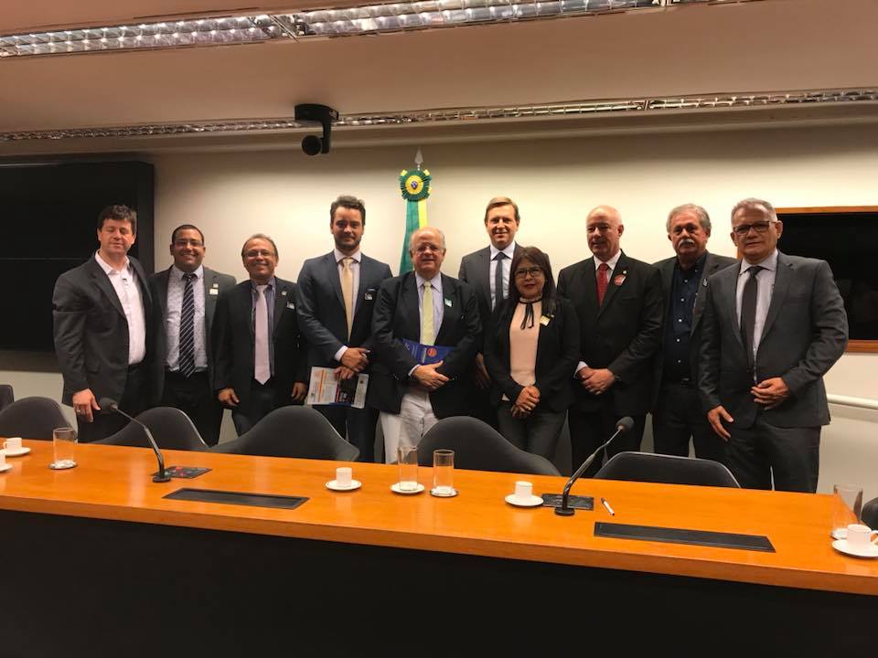 Prefeito de Itararé (SP) participa de encontro com chefes do Executivo de todo o país