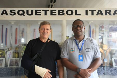 Prefeito de Itararé (SP) realiza visita à Coordenadoria Municipal de Esportes Prefeito de Itararé (SP) realiza visita à Coordenadoria Municipal de Esportes