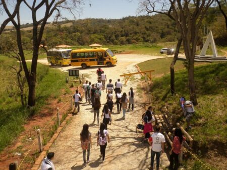 Prefeito de Itararé (SP) ressalta a importância dos guias turísticos para a cidade Prefeito de Itararé (SP) ressalta a importância dos guias turísticos para a cidade