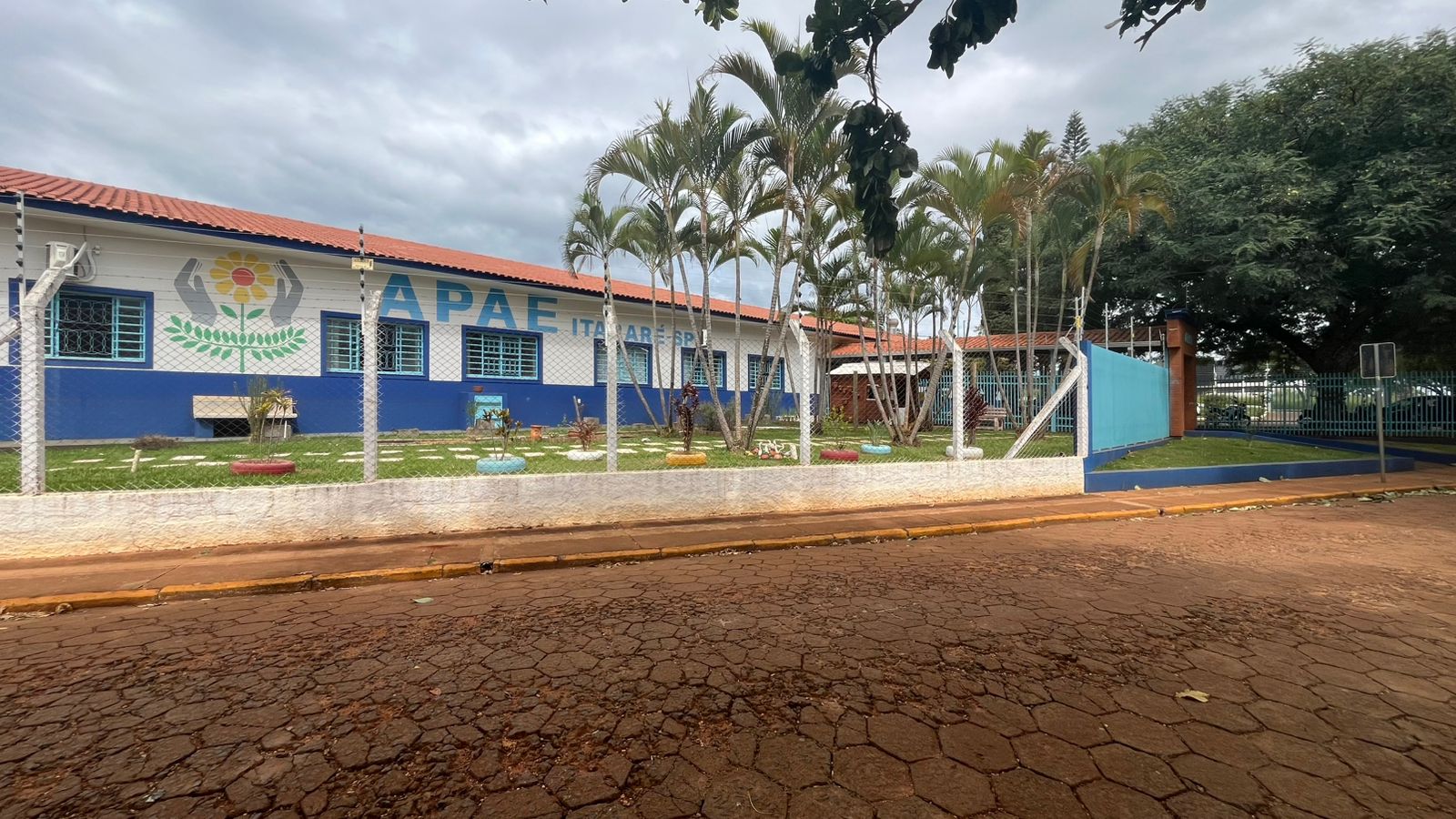 Prefeitura de Itararé amplia e organiza atendimento da Educação Especial em convênios com a APAE