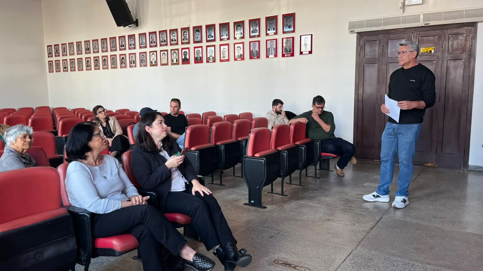 Prefeitura de Itararé conclui ciclo de audiências públicas para revisão do Plano Diretor de Turismo Prefeitura de Itararé conclui ciclo de audiências públicas para revisão do Plano Diretor de Turismo