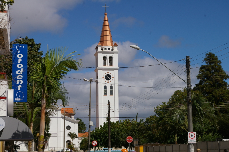 Prefeitura de Itararé contrata empresa temporária para iluminação pública Prefeitura de Itararé contrata empresa temporária para iluminação pública