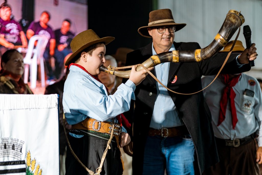 Prefeitura de Itararé encerra 2ª Festa do Tropeiro com grande participação popular e valorização das tradições tropeiras