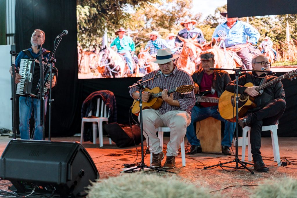 Prefeitura de Itararé encerra 2ª Festa do Tropeiro com grande participação popular e valorização das tradições tropeiras