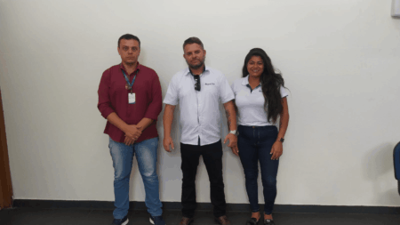 Prefeitura de Itararé (SP) adota revitalização urbana através de placas de rua com publicidade Prefeitura de Itararé (SP) adota revitalização urbana através de placas de rua com publicidade