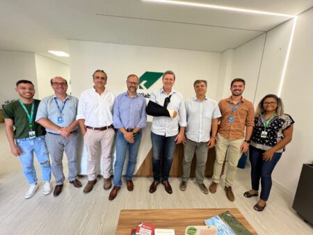 Prefeitura de Itararé (SP) articula parceria com iniciativa privada para pavimentação do Distrito Industrial Prefeitura de Itararé (SP) articula parceria com iniciativa privada para pavimentação do Distrito Industrial